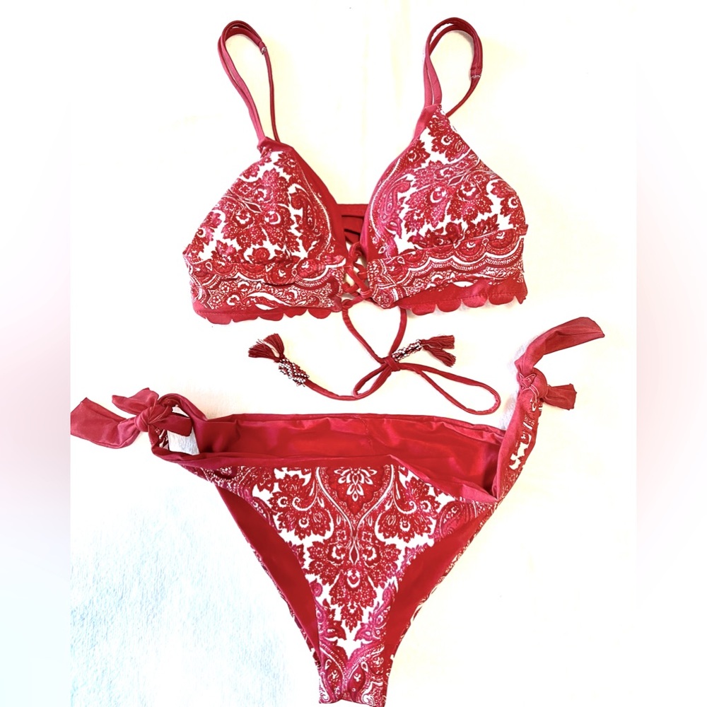Agua Bendita bikini